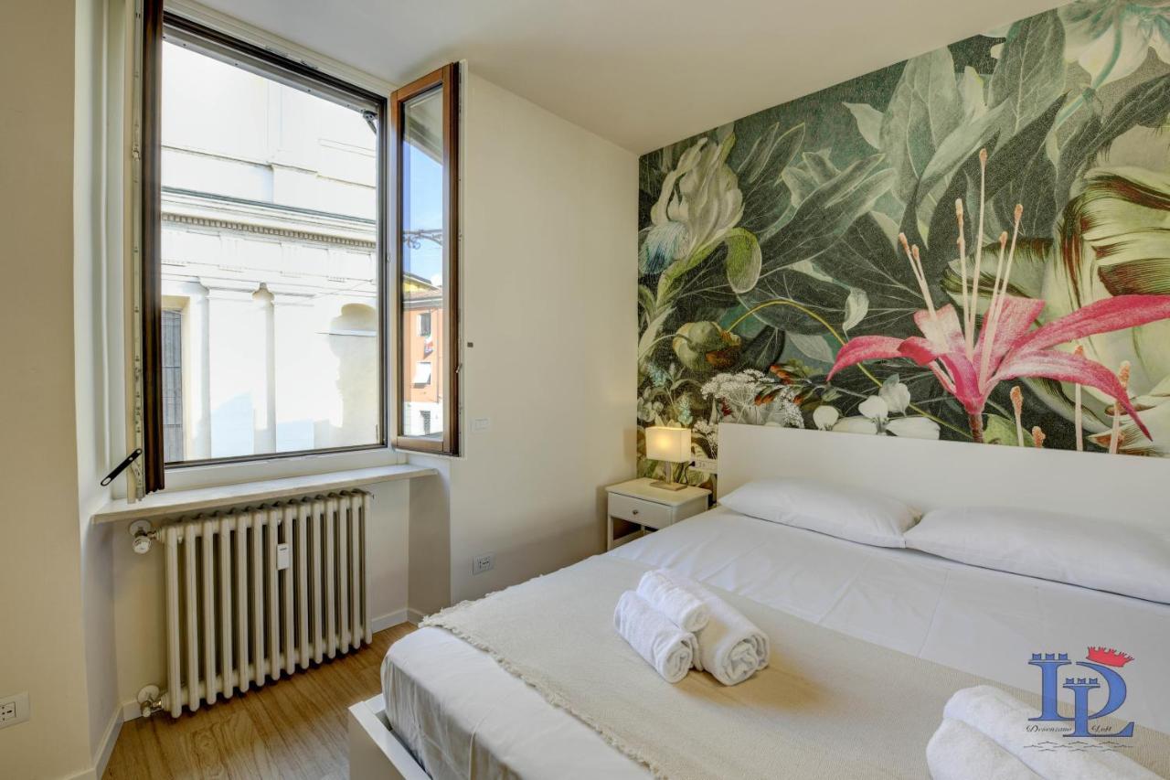 Desenzanoloft Official Partner Marriott Homes & Villas - Apa Dom Downtown Family Apartment Desenzano del Garda Eksteriør bilde