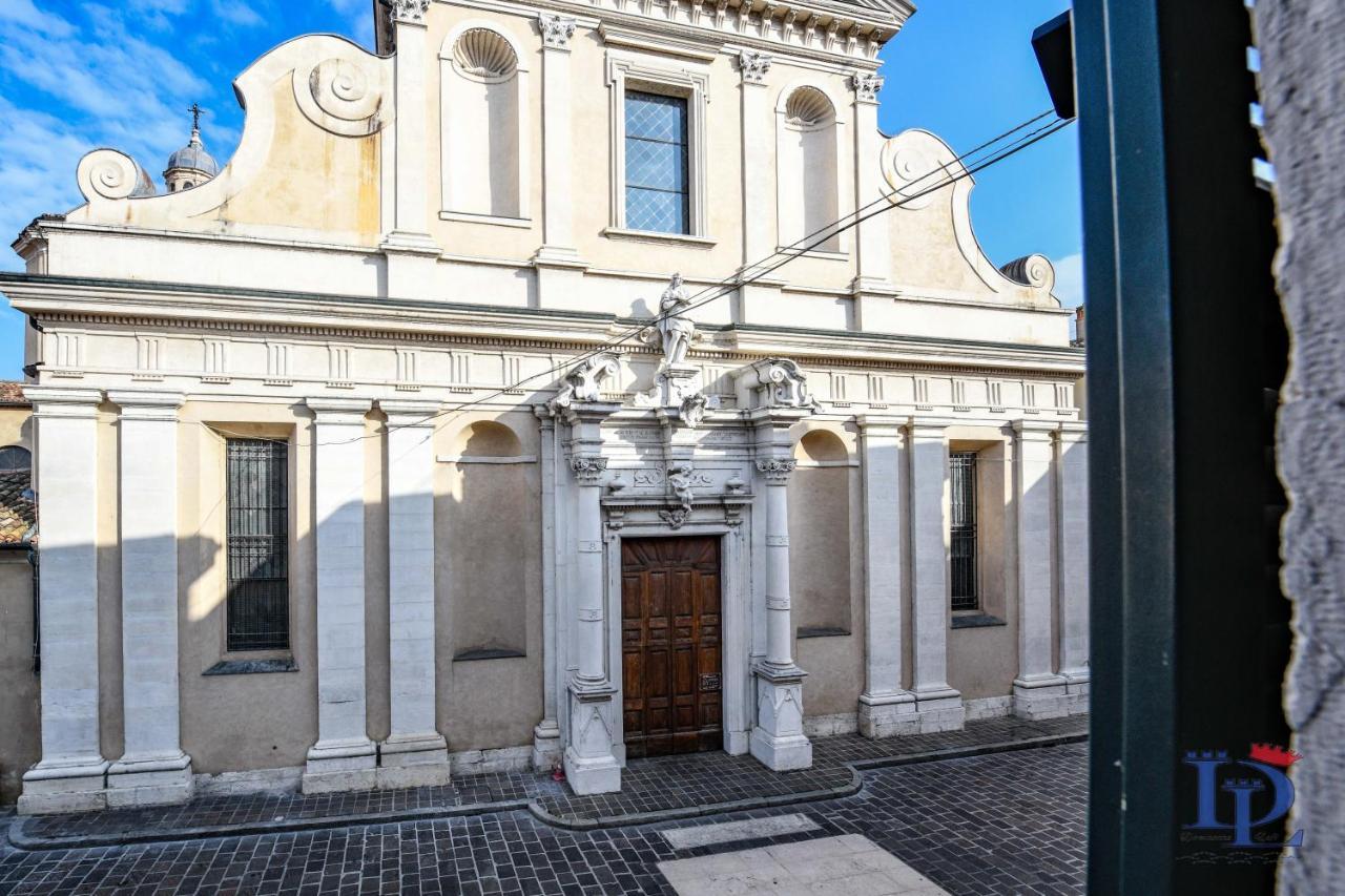 Desenzanoloft Official Partner Marriott Homes & Villas - Apa Dom Downtown Family Apartment Desenzano del Garda Eksteriør bilde