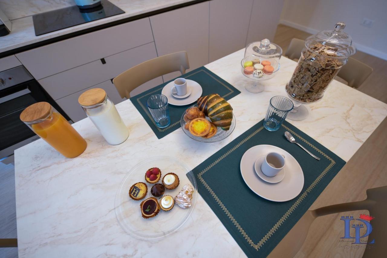 Desenzanoloft Official Partner Marriott Homes & Villas - Apa Dom Downtown Family Apartment Desenzano del Garda Eksteriør bilde